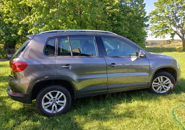 Volkswagen Tiguan cena 36999 przebieg: 134000, rok produkcji 2011 z Kraśnik małe 137